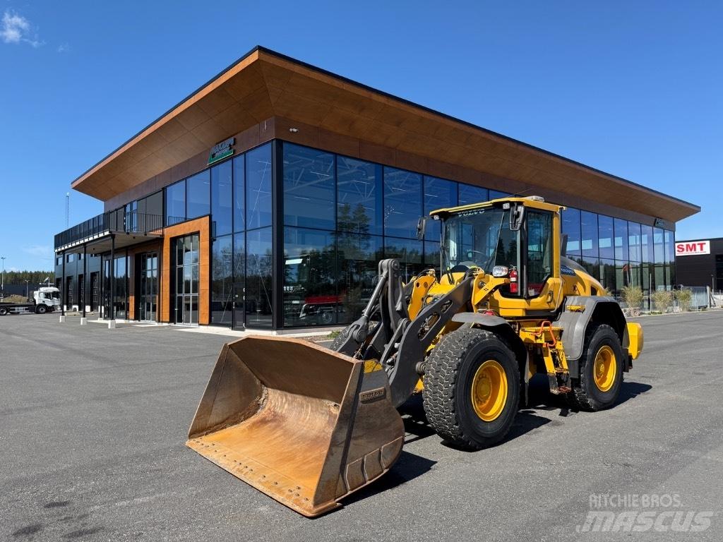 Volvo L90H 輪胎式裝載機