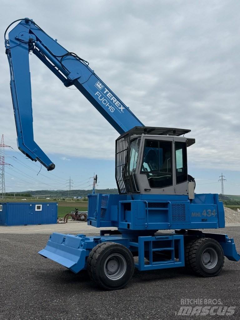Fuchs MHL 434 廢棄物/工業用操作車