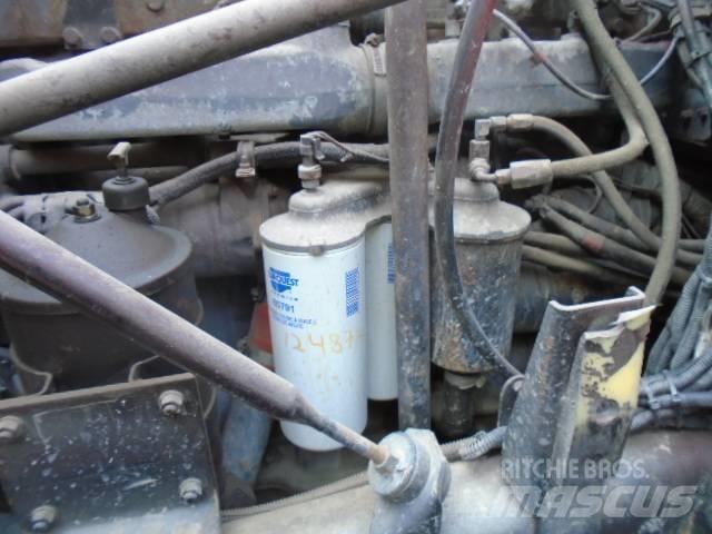 Mack RB 688 S 曳引機組件