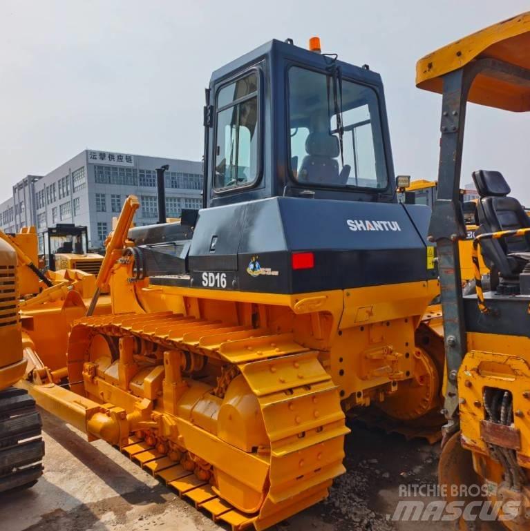 Shantui SD 16 履帶推土機