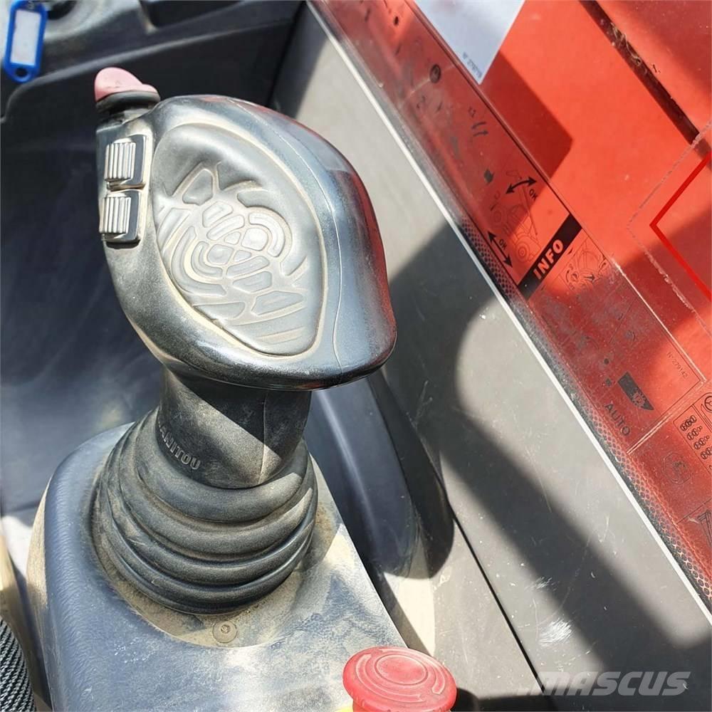 Manitou MT 1840 A 伸縮臂操作車