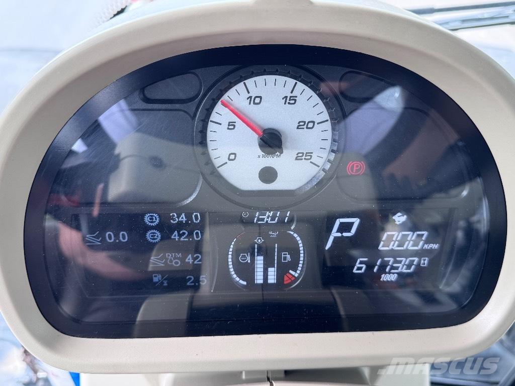 Massey Ferguson 7726 曳引機