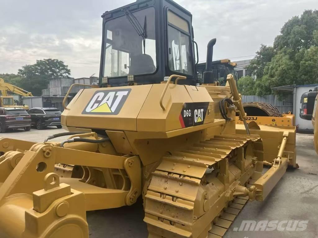 CAT D 6 G 履帶推土機