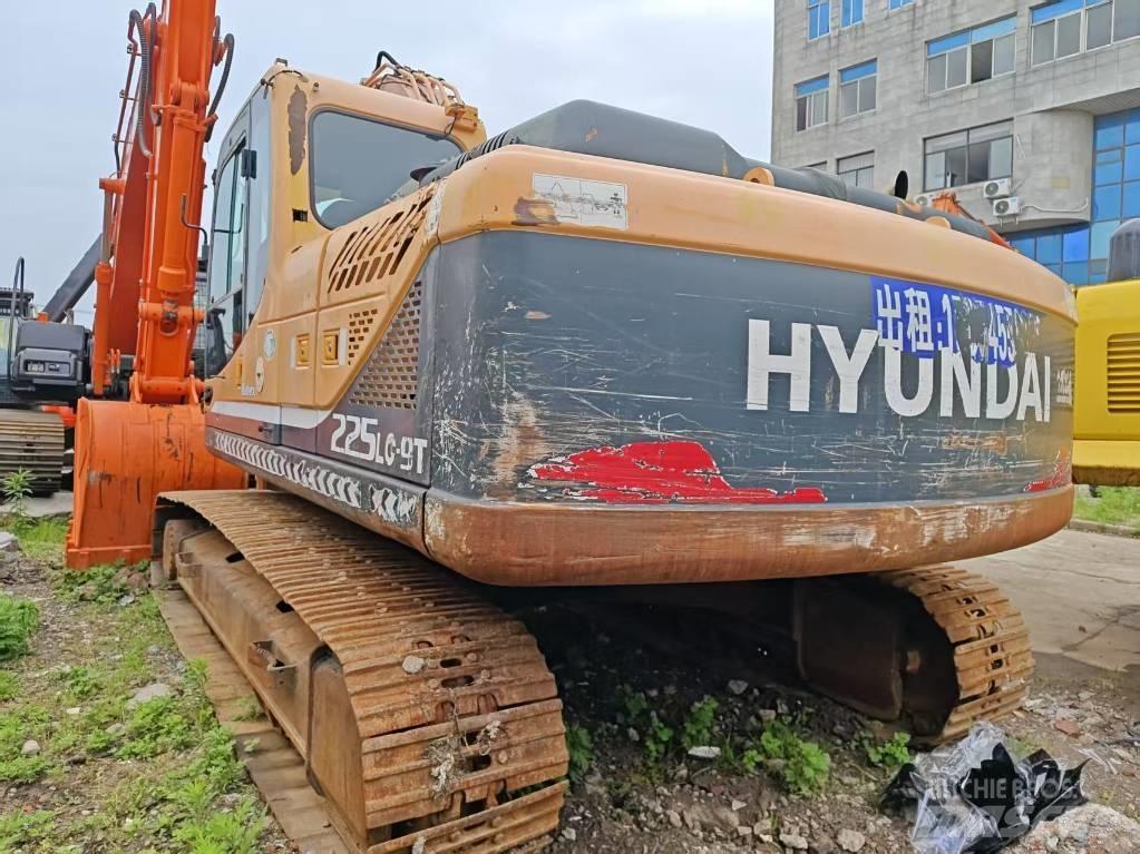 Hyundai R 225LC-9T 履帶式 挖土機/掘鑿機/挖掘機