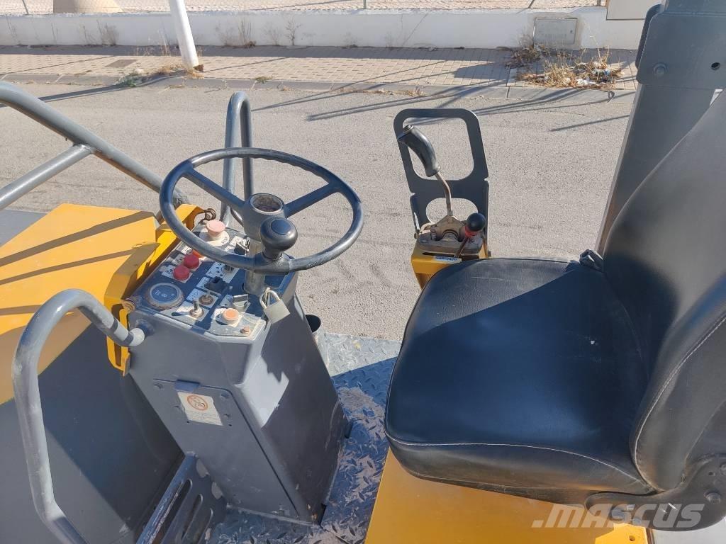 Bomag BW 120 雙輪滾壓機
