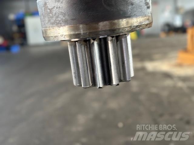 Liebherr SAT 250 傳動裝置