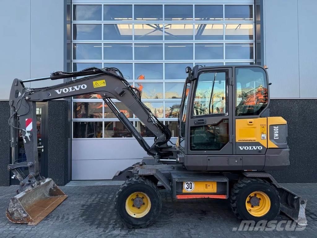 Volvo EW60E 小型挖土機/掘鑿機<7t(小型挖掘機)