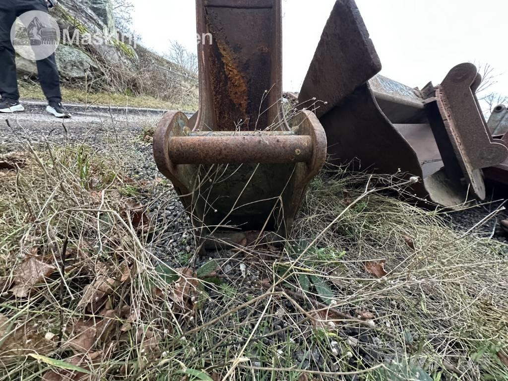 Neuson 6002 小型挖土機/掘鑿機<7t(小型挖掘機)