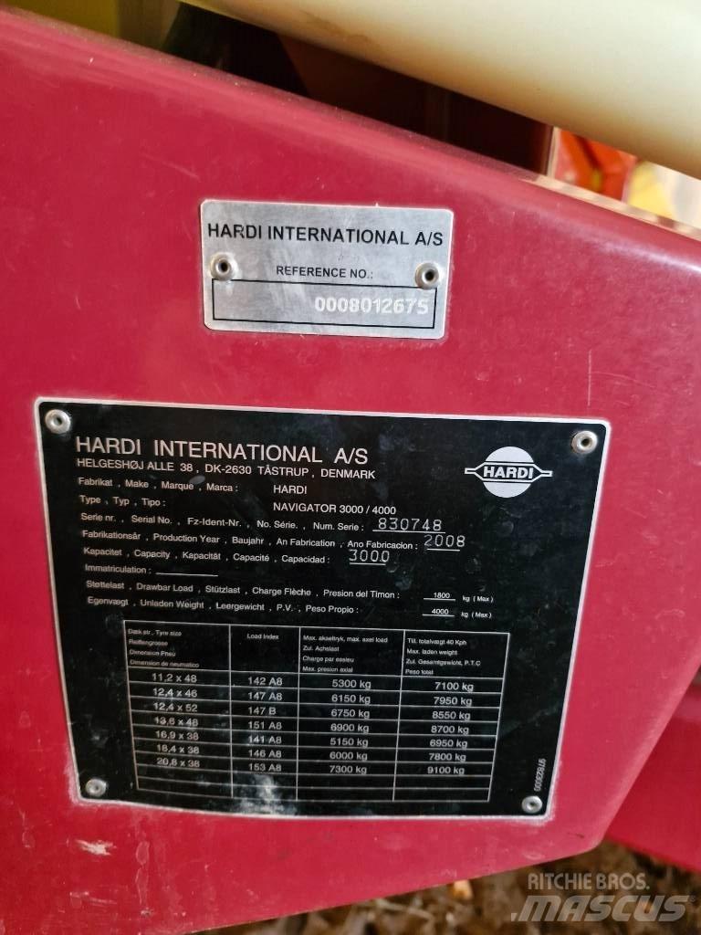 Hardi Navegator 3000 牽引式噴霧機