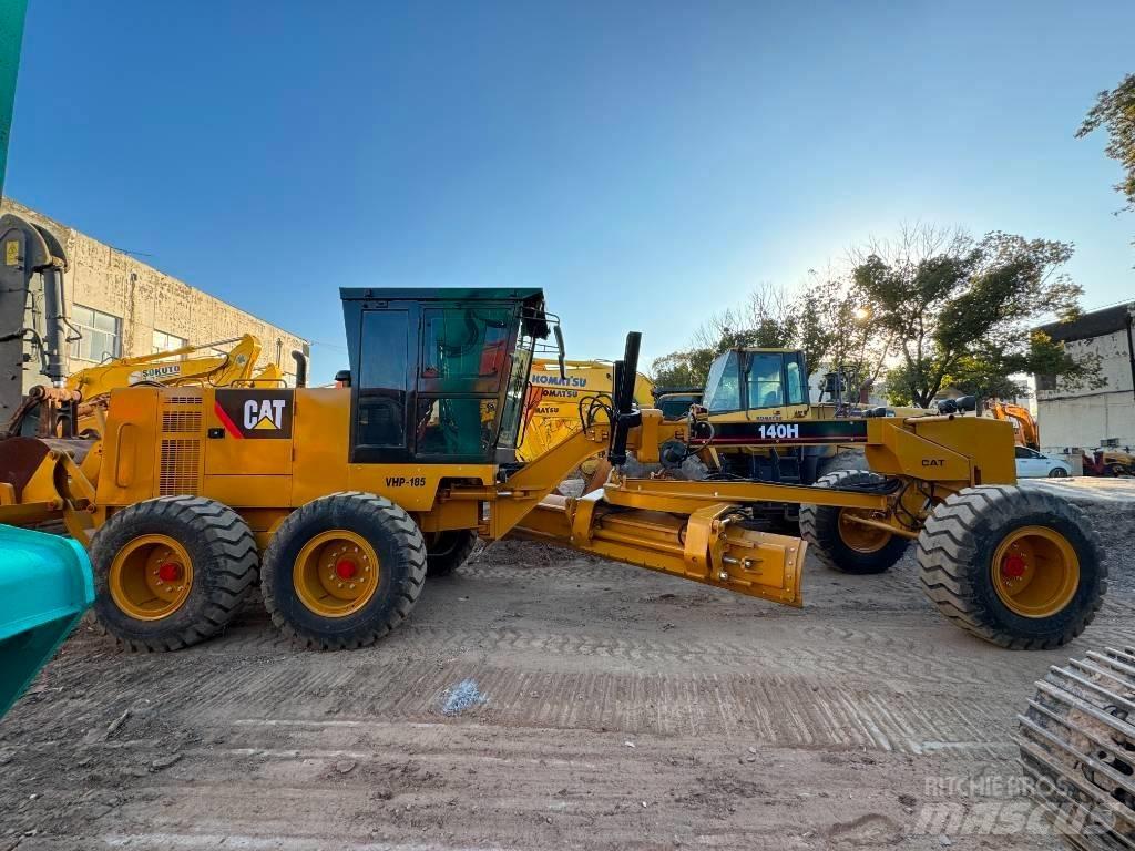 CAT 140 H 平土機
