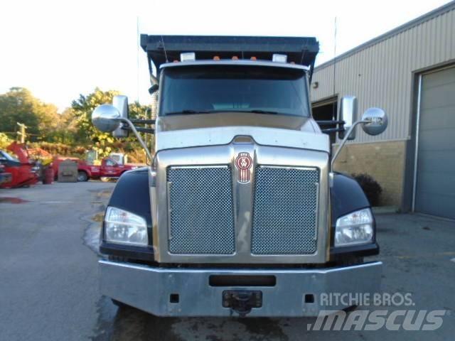 Kenworth T 880 傾卸式卡車