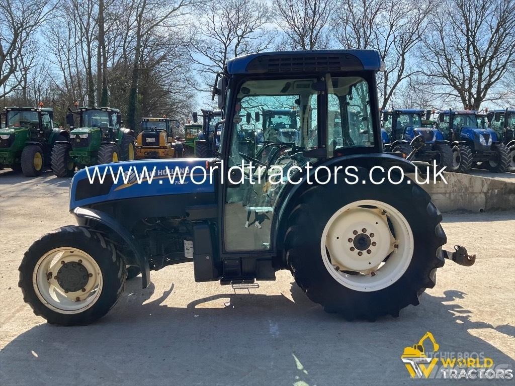 New Holland T 4.95 F 曳引機