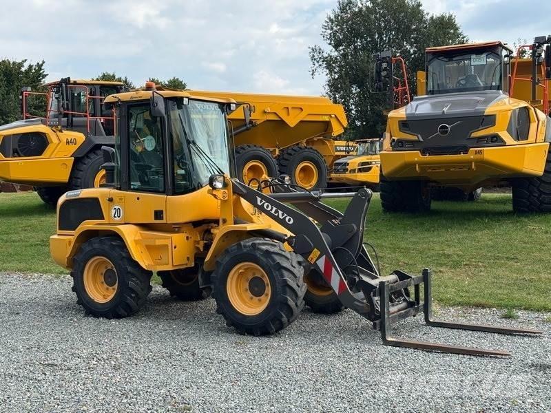 Volvo L 35 G 輪胎式裝載機