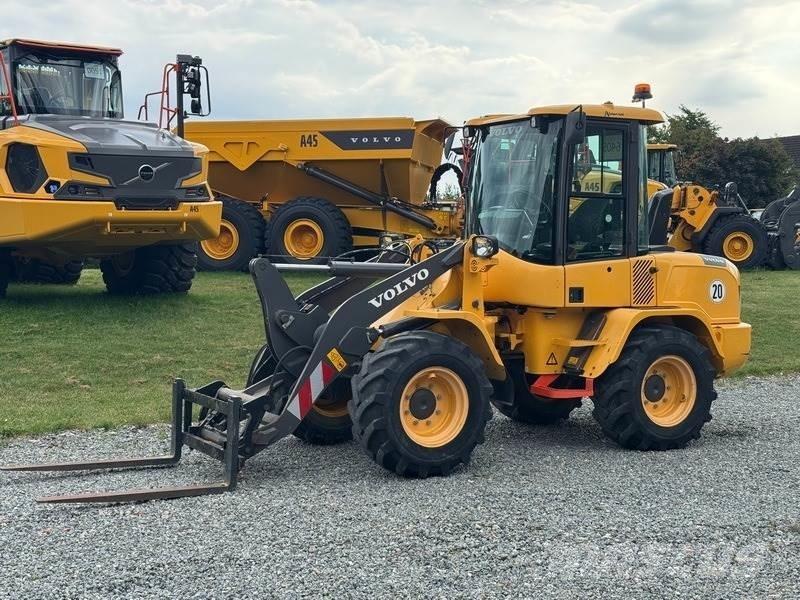 Volvo L 35 G 輪胎式裝載機