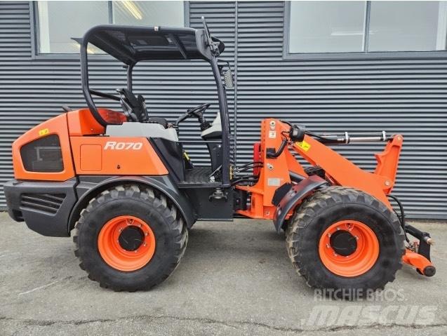 Kubota R 070 輪胎式裝載機