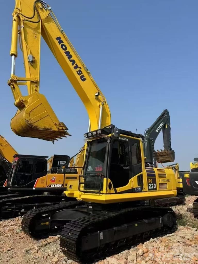 Komatsu PC 220 履帶式 挖土機/掘鑿機/挖掘機