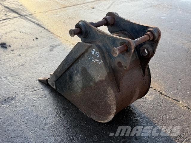 JCB ŁYŻKA UŻYWANA 反向鏟