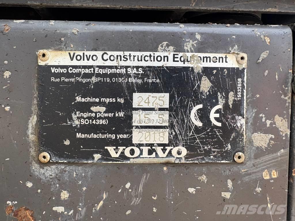 Volvo ECR 25 D 小型挖土機/掘鑿機<7t(小型挖掘機)