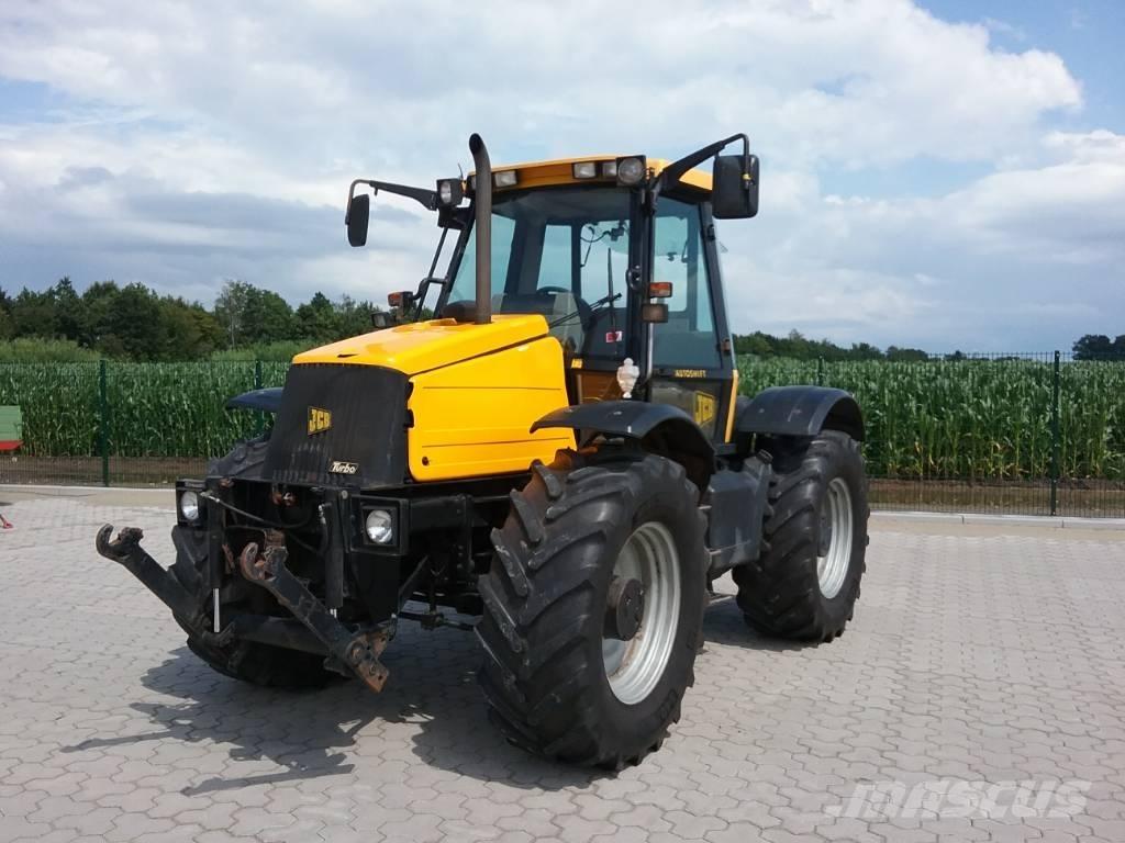 JCB Fastrac 2115 曳引機