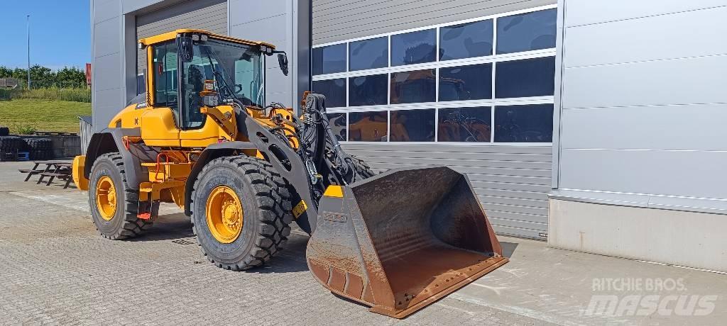 Volvo L 90 H 輪胎式裝載機