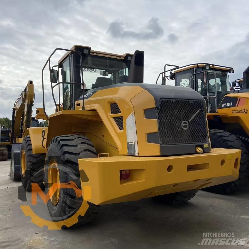 Volvo L 105 輪胎式裝載機