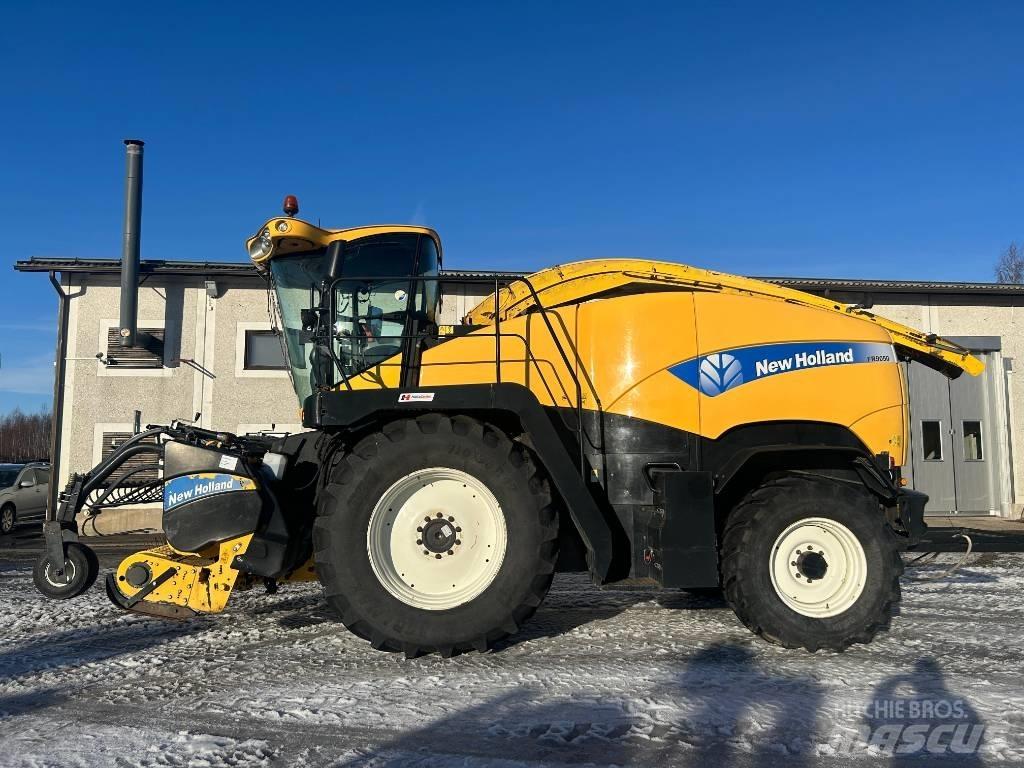 New Holland FR9050 自走式飼料採集機