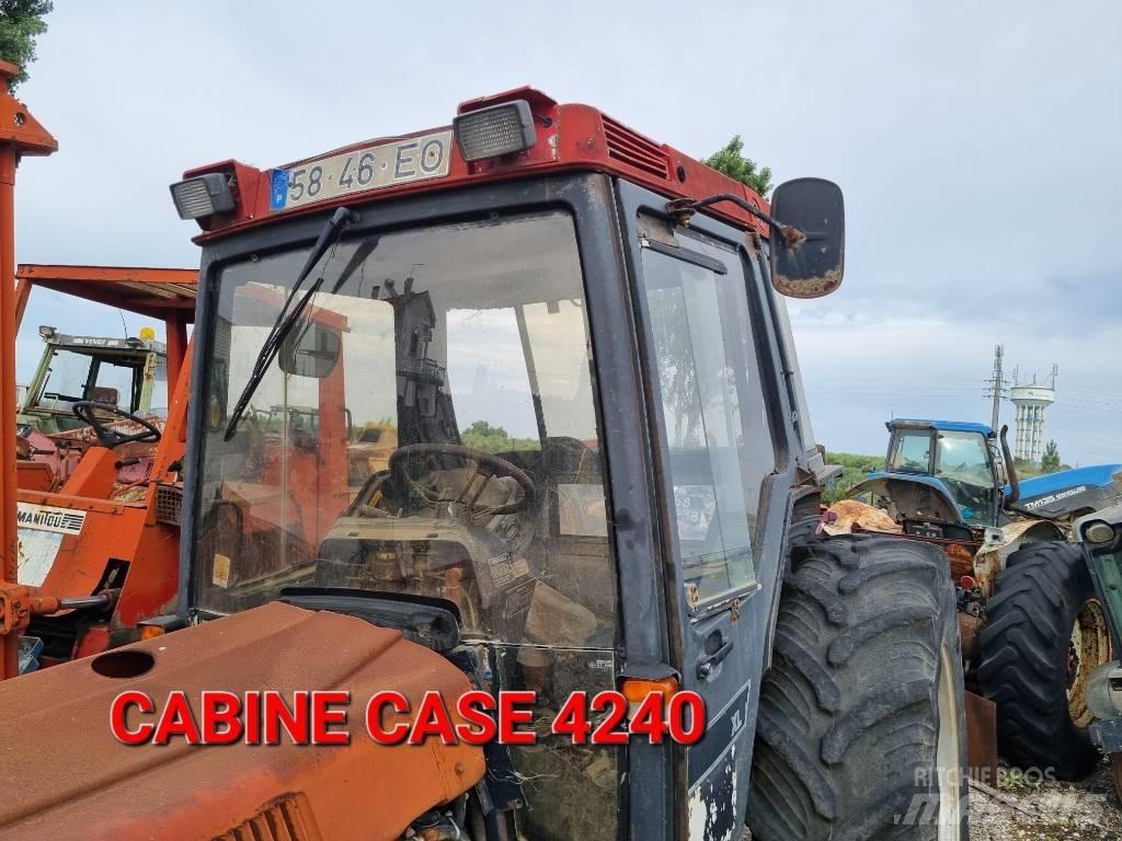  CABINE CASE 4240 駕駛室與內部