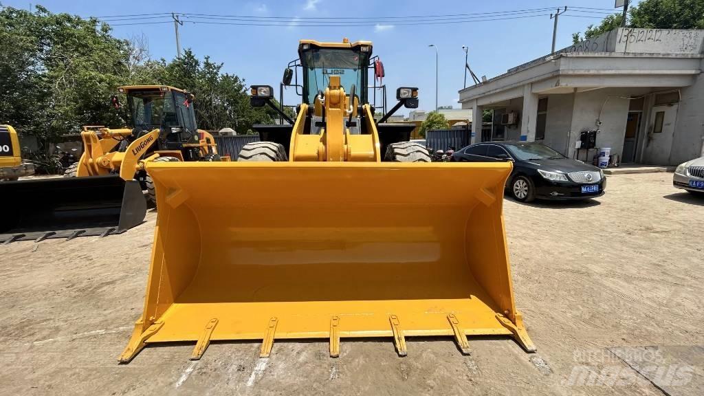 SDLG LG 956 L 輪胎式裝載機
