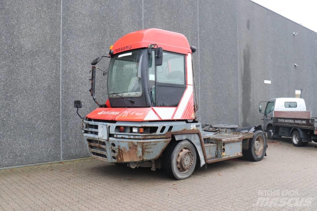 Terberg RT222 終端式曳引機