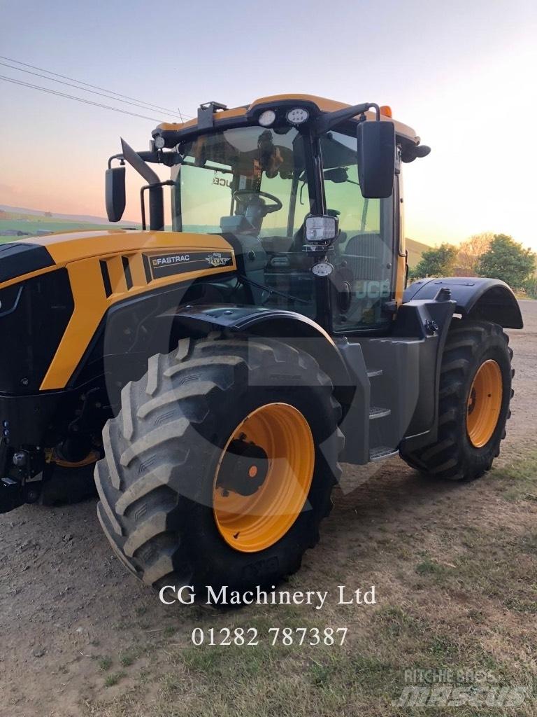 JCB Fastrac 4220 曳引機