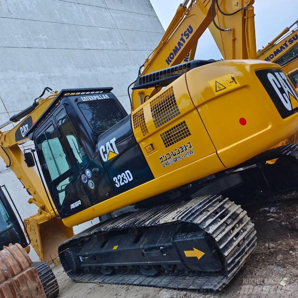 CAT 323 D 履帶式 挖土機/掘鑿機/挖掘機