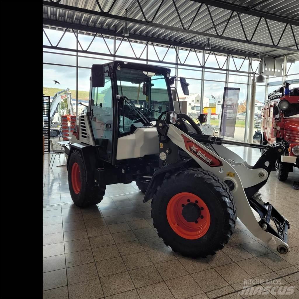 Bobcat L75 輪胎式裝載機