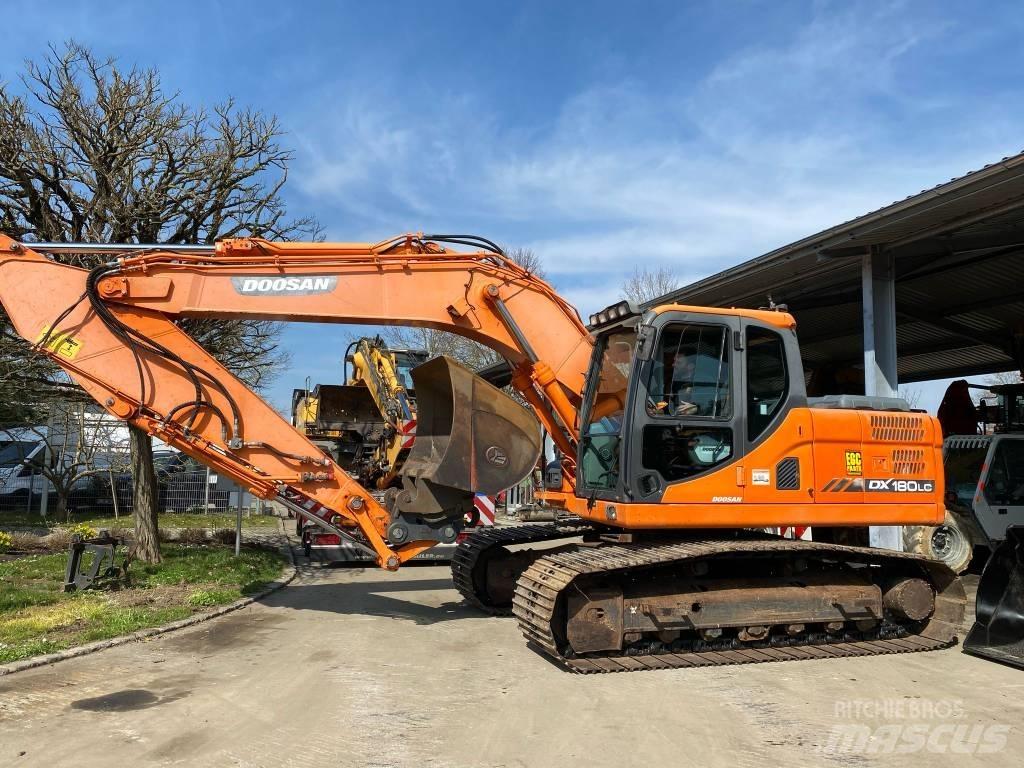 Doosan DX 180 LC-3 履帶式 挖土機/掘鑿機/挖掘機