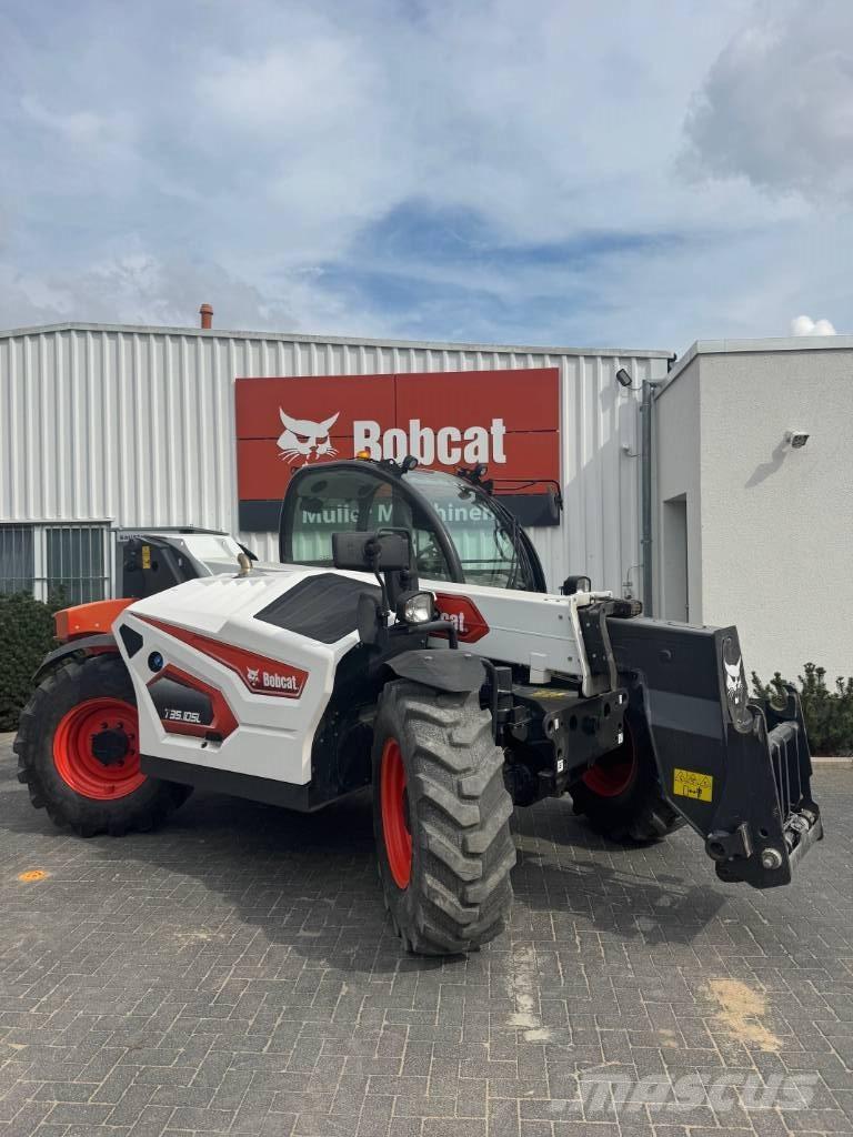 Bobcat T35.105L 伸縮臂操作車