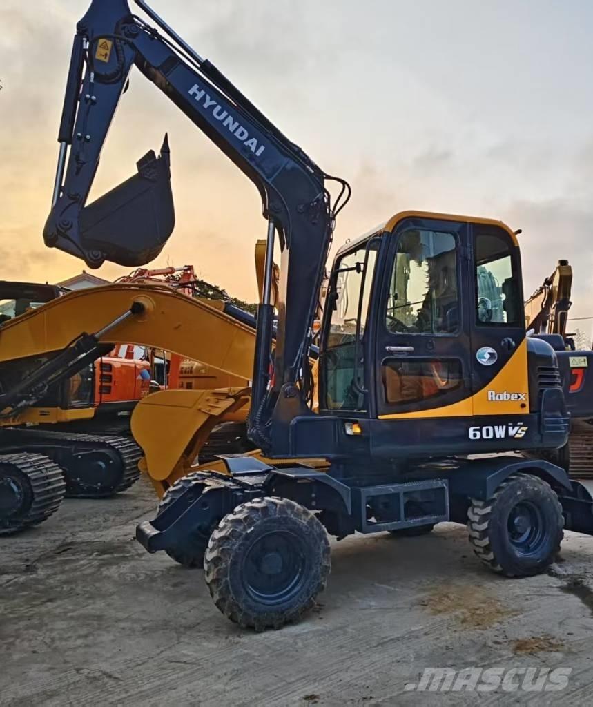 Hyundai R60W 旋轉式挖土機/掘鑿機/挖掘機