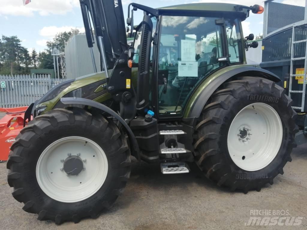 Valtra G 135 A 曳引機