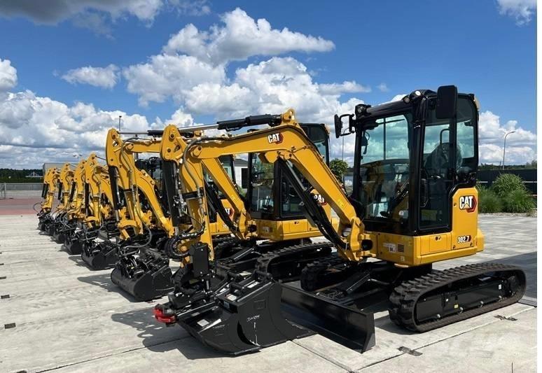 CAT 302.7 CR 小型挖土機/掘鑿機<7t(小型挖掘機)