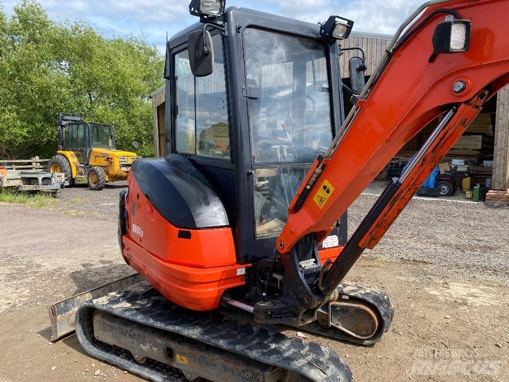 Kubota Kx61 小型挖土機/掘鑿機<7t(小型挖掘機)