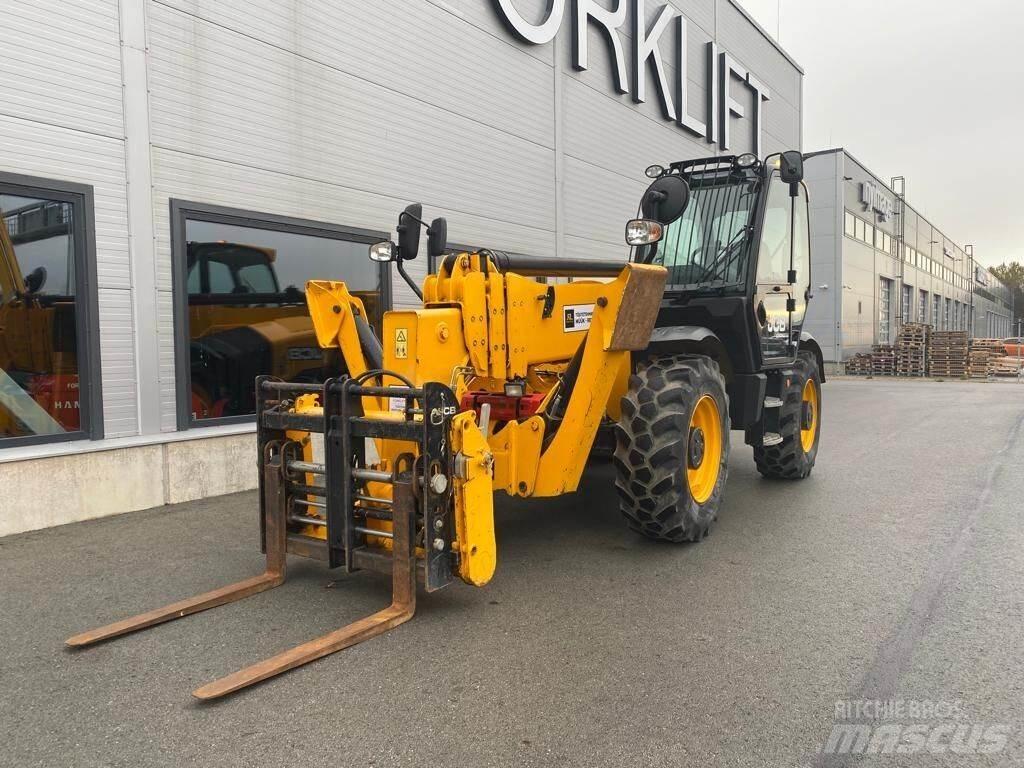 JCB 540-200 伸縮臂操作車