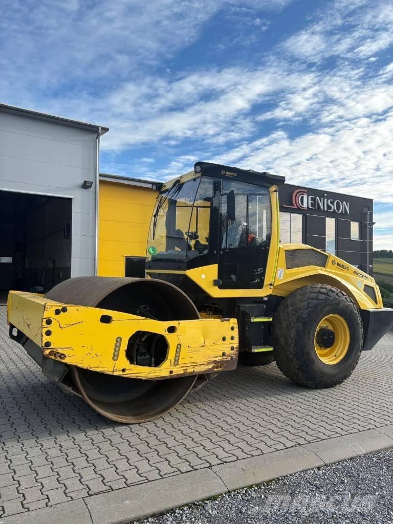Bomag BW 213 單輪滾壓機