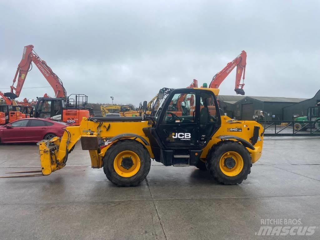 JCB 540-140 伸縮臂操作車