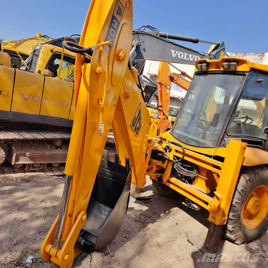 JCB 3 CX 反鏟裝載機