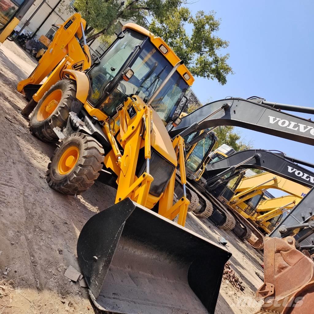 JCB 3 CX 反鏟裝載機