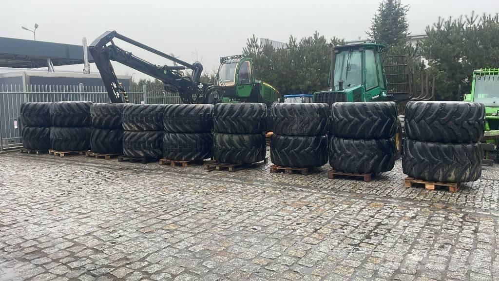 Nokian 710/45-26.5 輪胎、車輪和輪圈