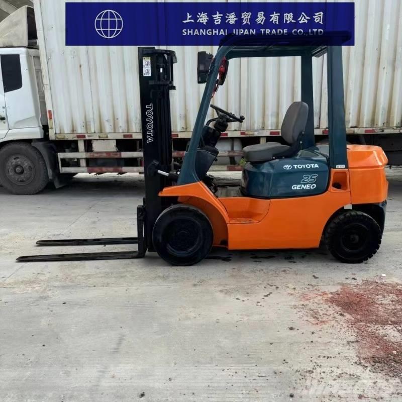 Toyota 25 柴油卡車