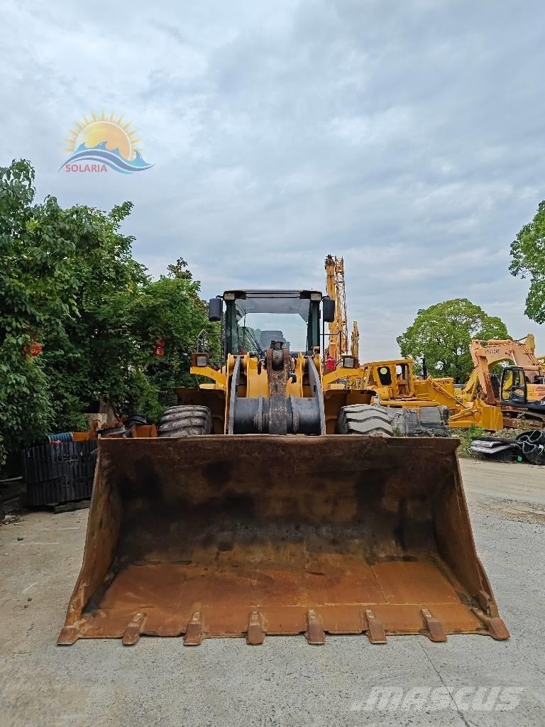 Volvo L 105 輪胎式裝載機