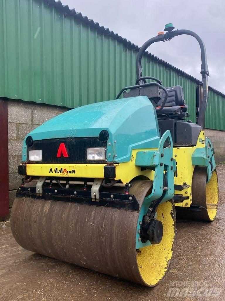 Ammann ARX 26K 雙輪滾壓機