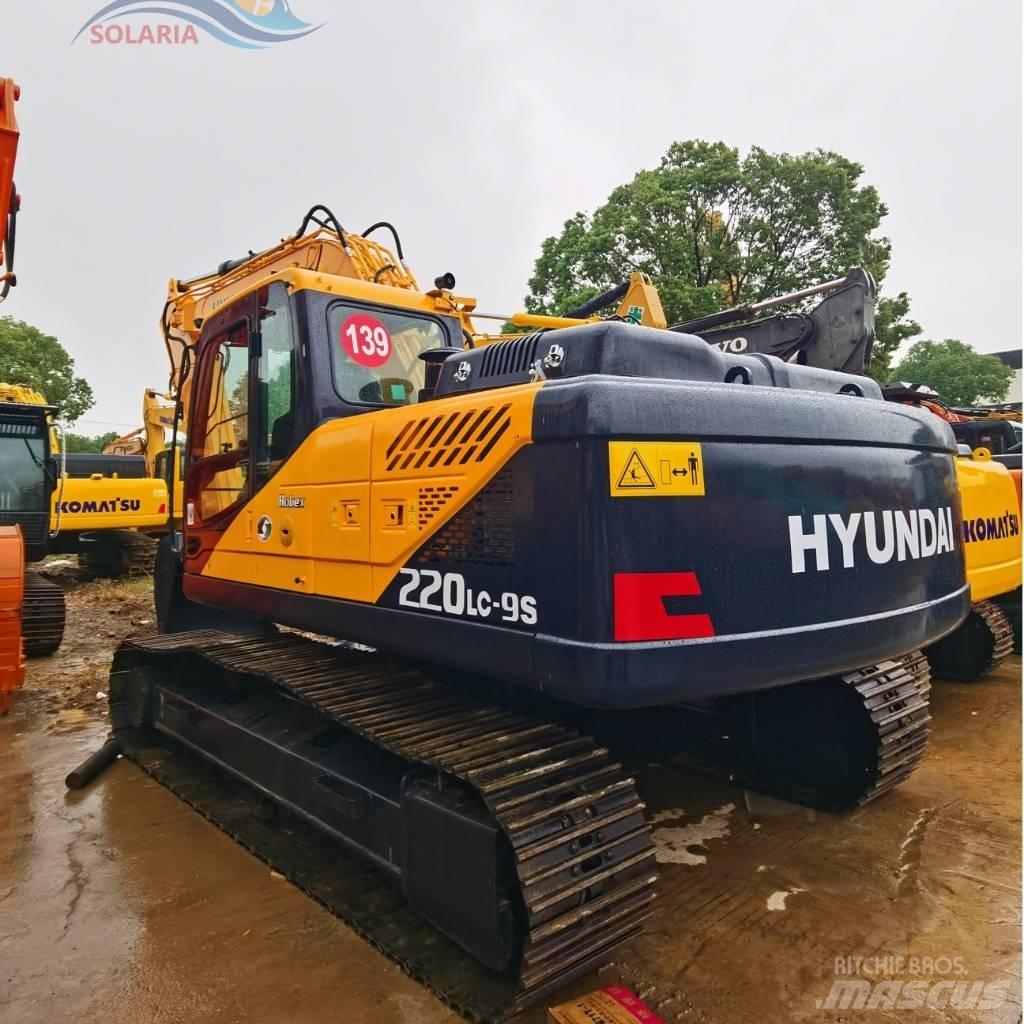 Hyundai R220LC-9S 旋轉式挖土機/掘鑿機/挖掘機