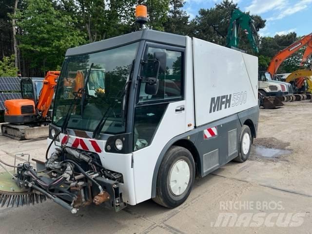 Schmidt MFH 5500 掃倉機