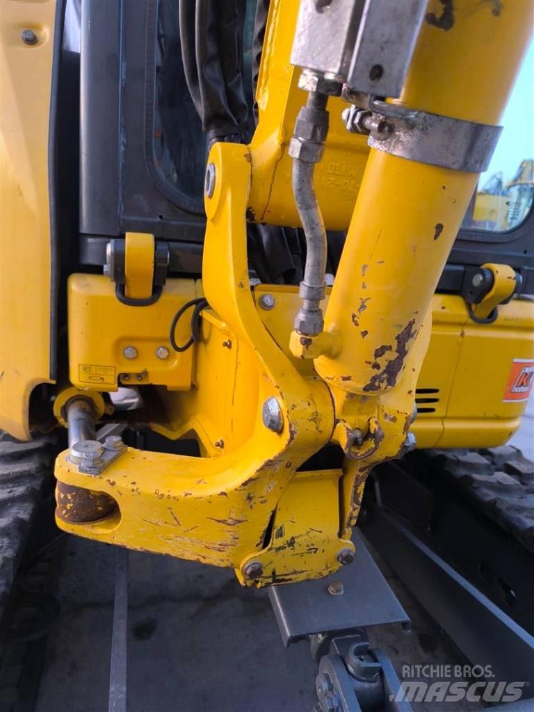 Komatsu PC 26 MR-5 小型挖土機/掘鑿機<7t(小型挖掘機)